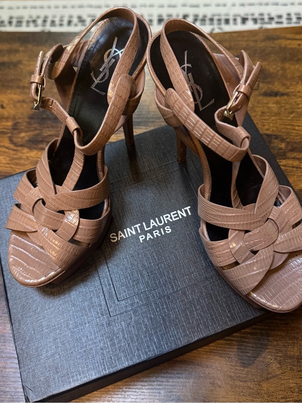 Saint Laurent Tan Croc-Embossed Leather T-Strap Sandals - Picture 14 of 16